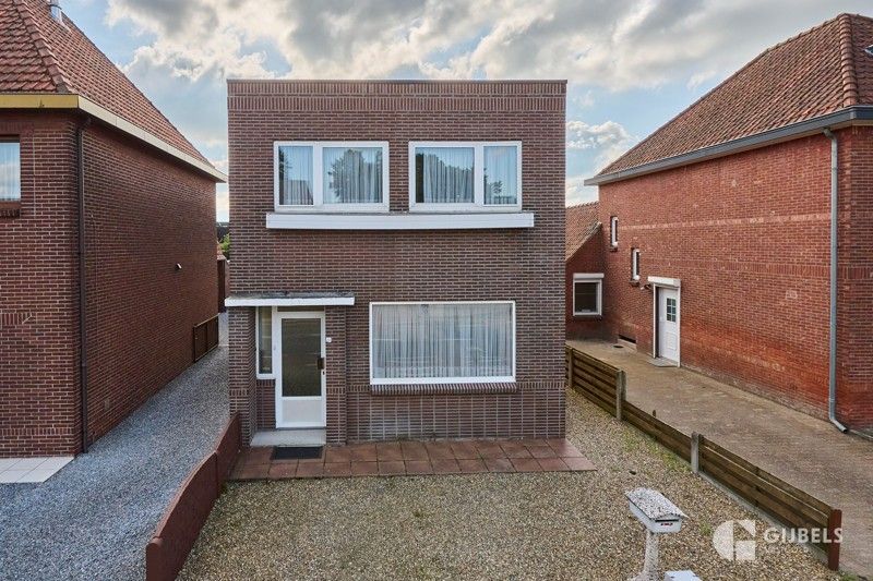 Vrijstaande gezellige woning te koop in het hart van Kaulille foto 2