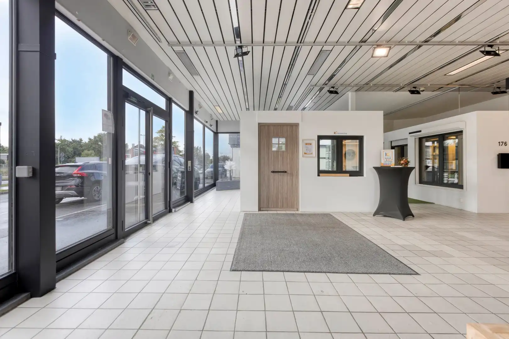 Te huur: Handelspand op toplocatie Hasseltweg foto 6