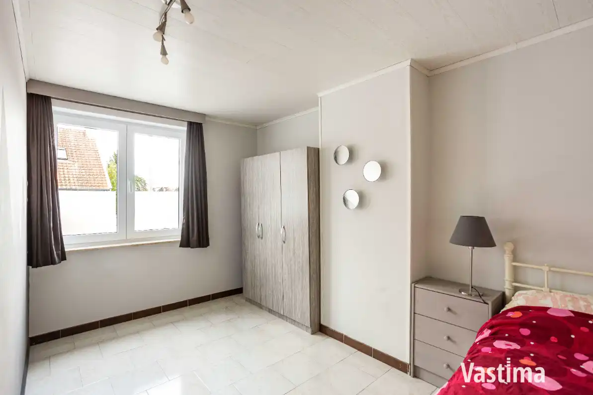Halfopen woning met prachtige tuin en ruimte om te groeien foto 13