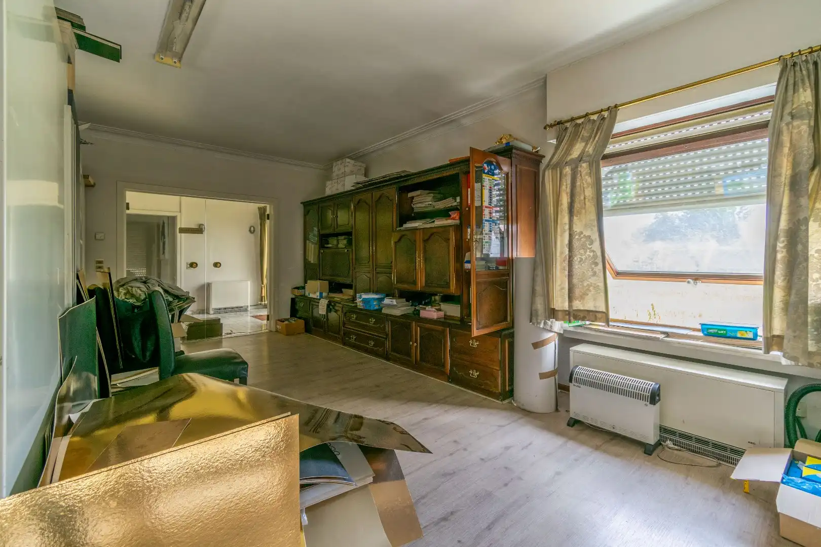 ZEER RUIME LOODS (3000m²) + WONING/BUREEL ! foto 18