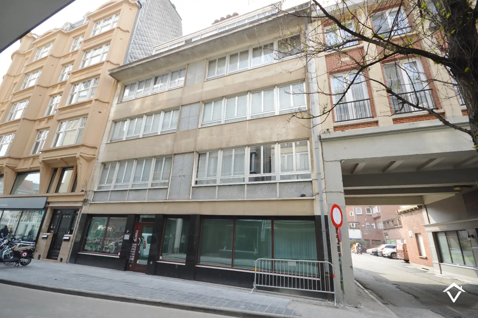 Appartement met 1 slaapkamer en ruim terras in het centrum van Oostende  foto 2