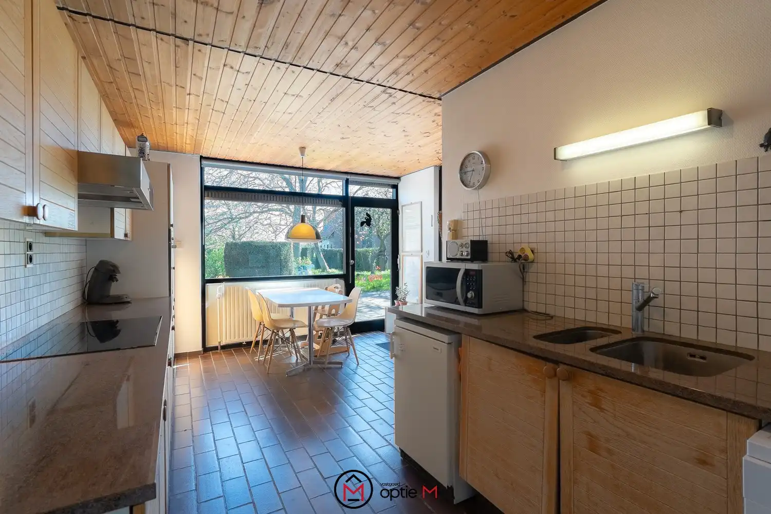 Rustig gelegen ruime woning op een perceel van 16a58 te koop in Alken foto 10