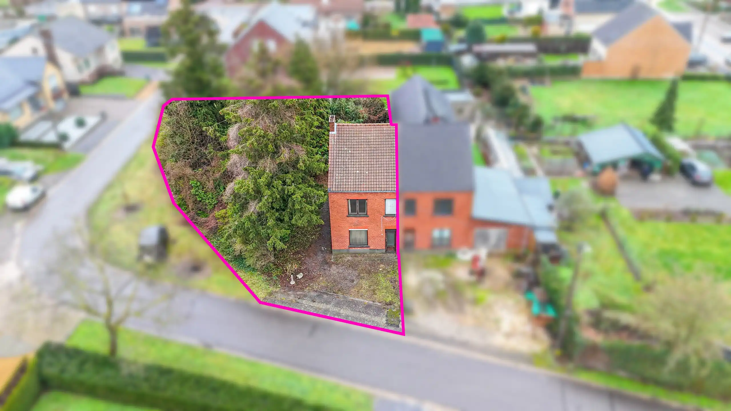 Te renoveren woning met potentieel op rustige ligging foto 21