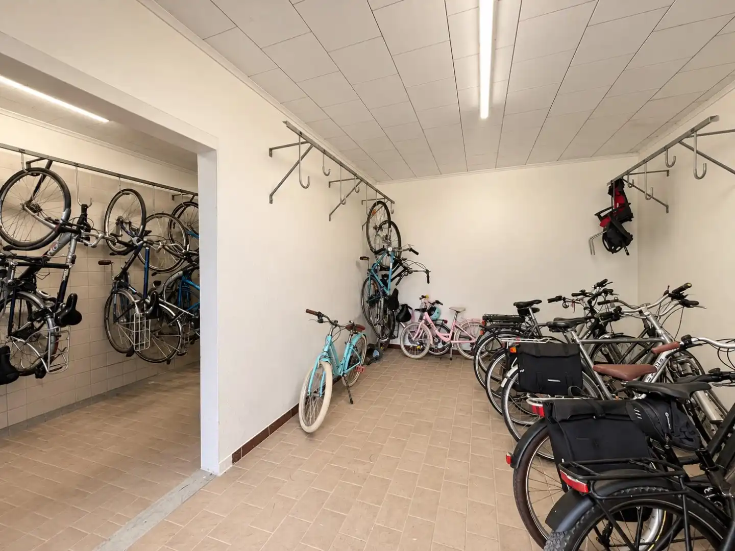 Ruim en energiezuinig duplexappartement met 3 slaapkamers en staanplaats in Wachtebeke foto 18