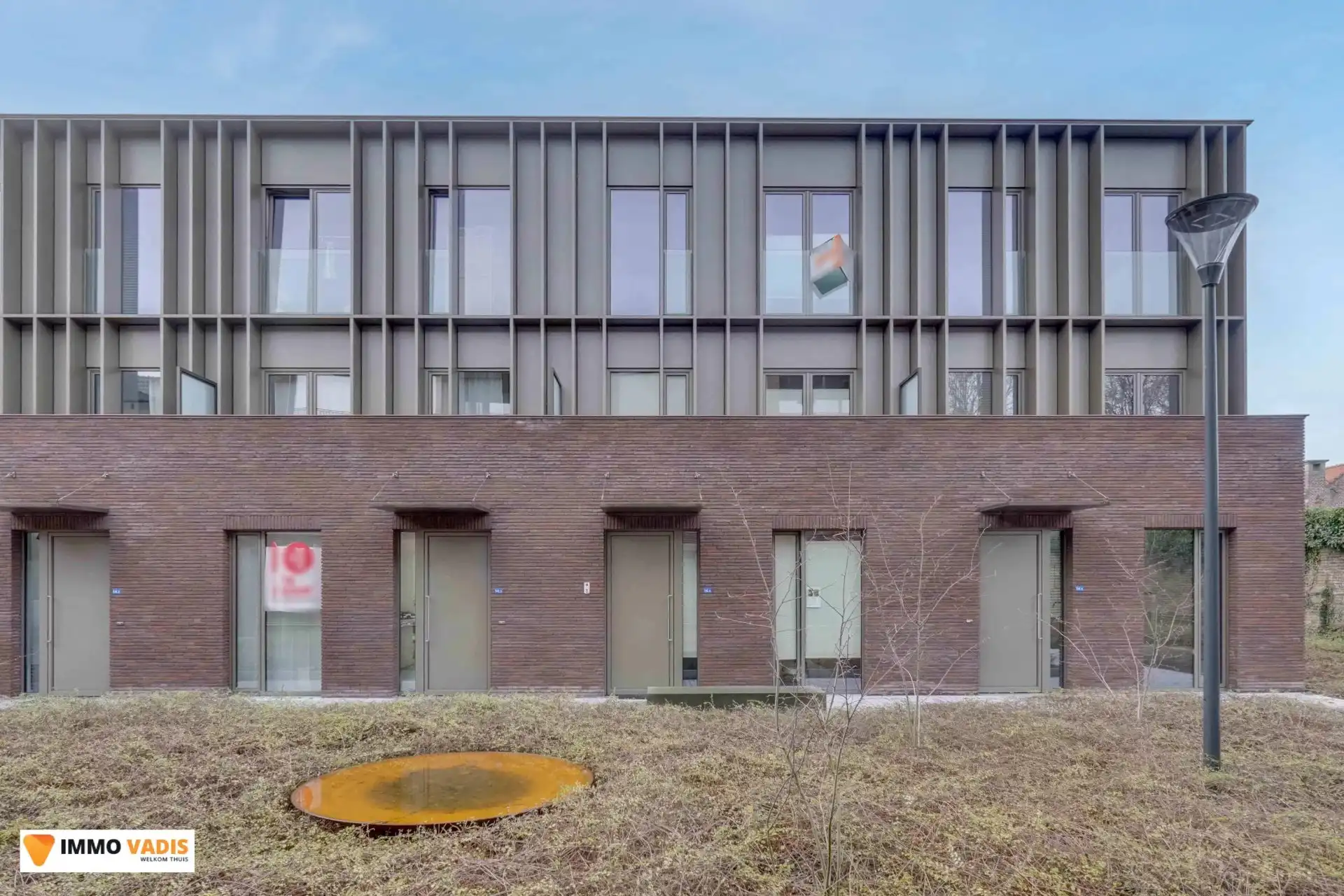 Exclusief herenhuis in Oud-Rekem foto 3