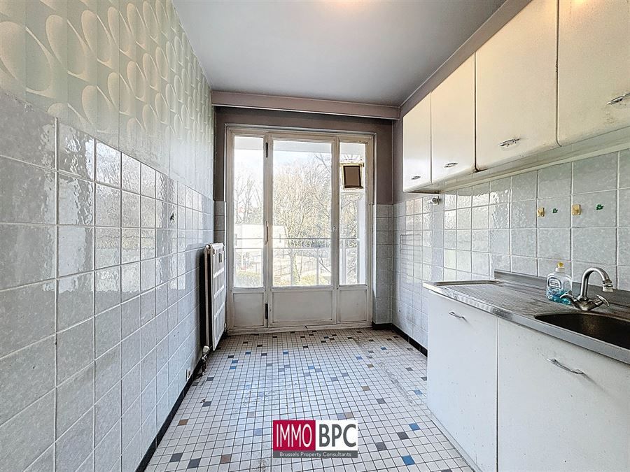 Appartement met ruim terras in hartje Ukkel en garagebox foto 5
