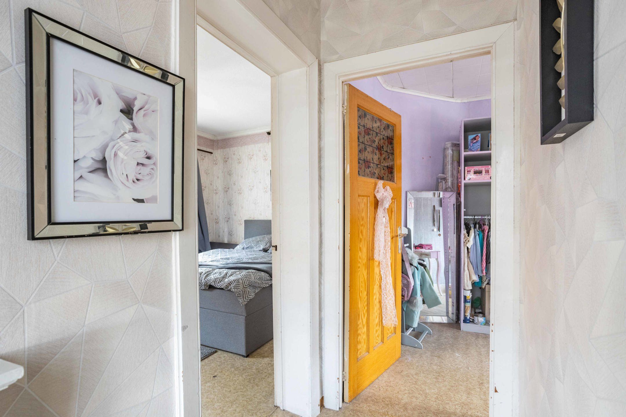 Goed gelegen 3-gevel woning met garage. foto 14
