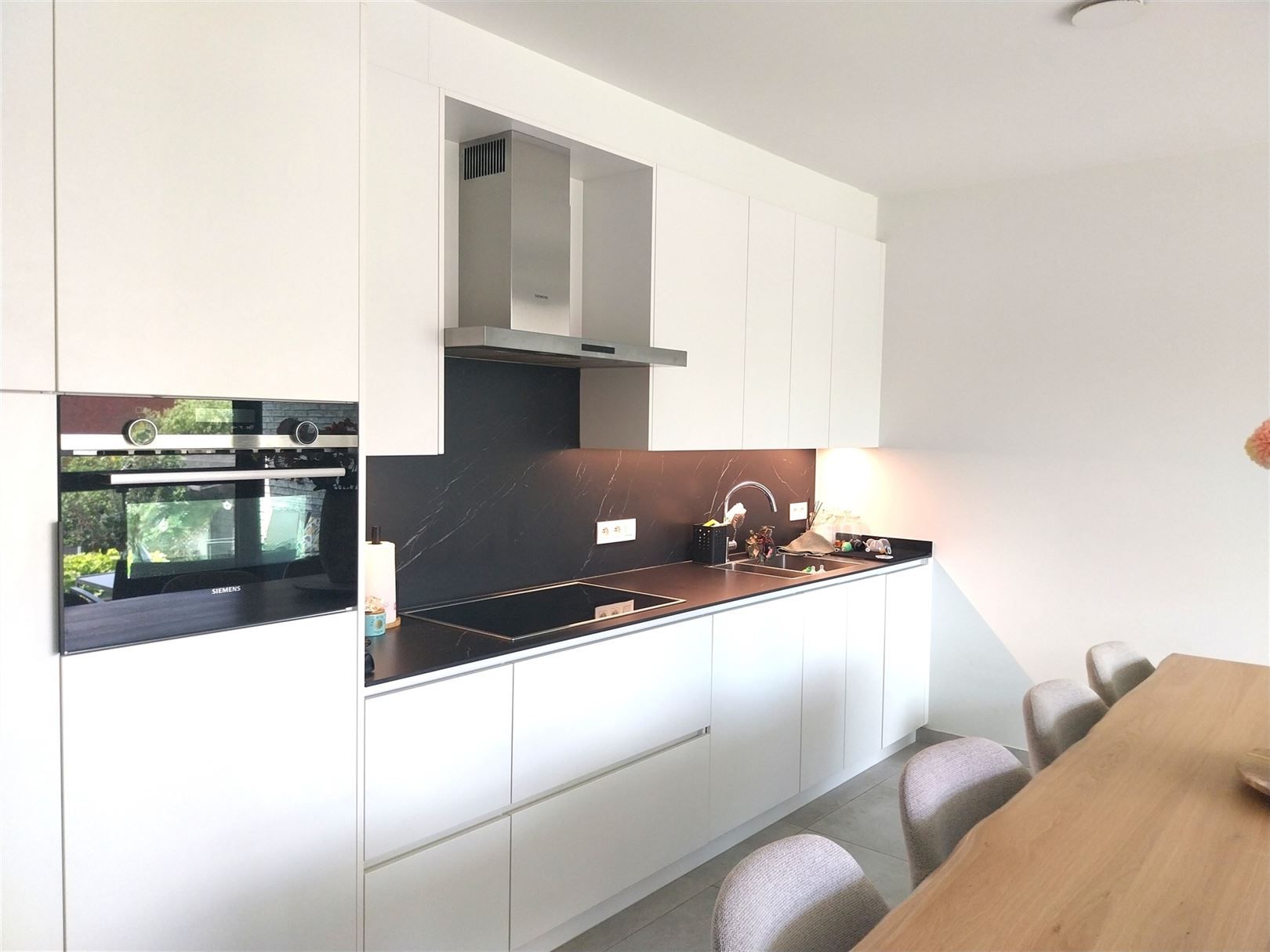 TE HUUR: recent appartement met 2 slaapkamers te Koersel! foto 4
