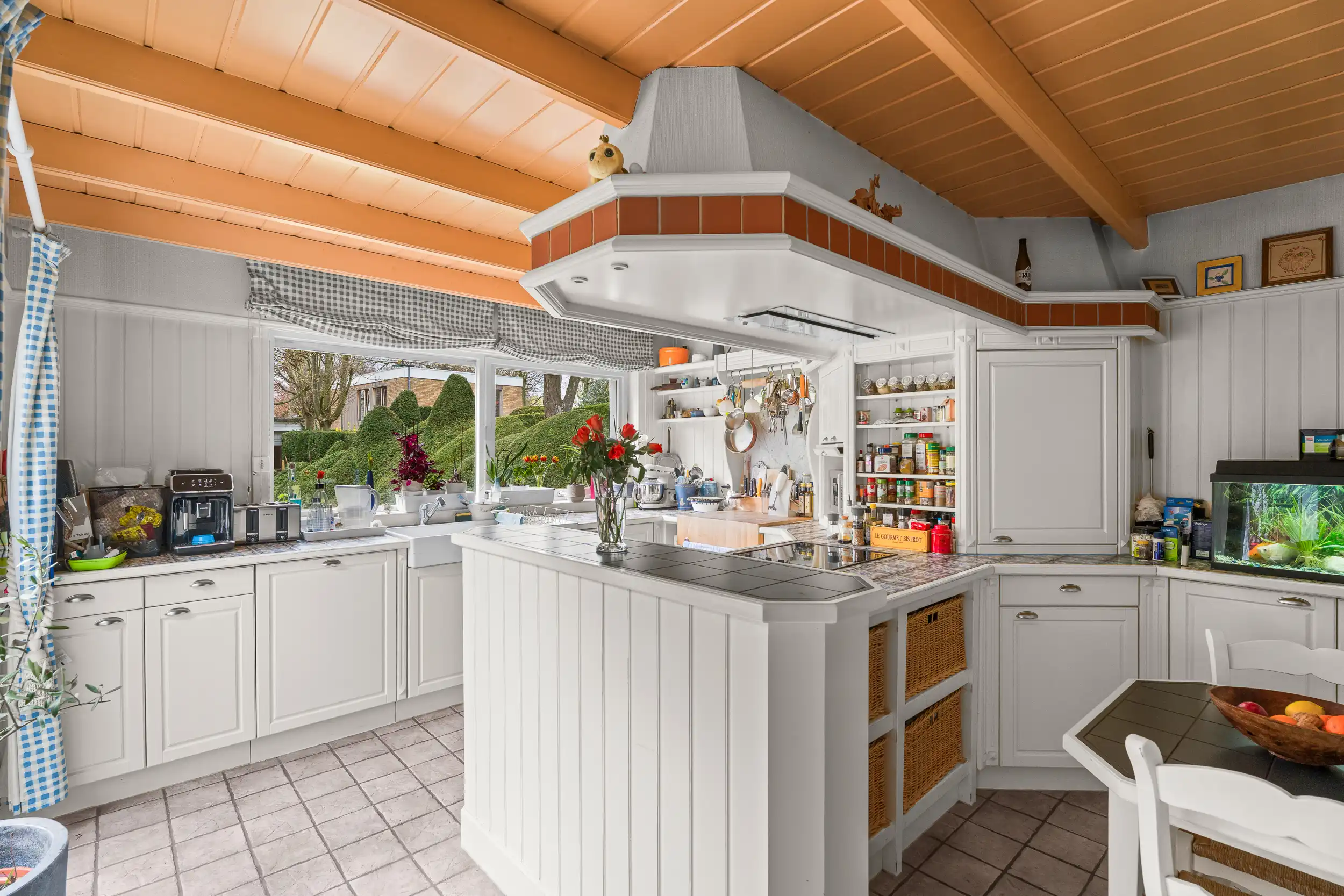 Unieke eigendom met woning & bijgebouw in Sint-Michiels foto 4