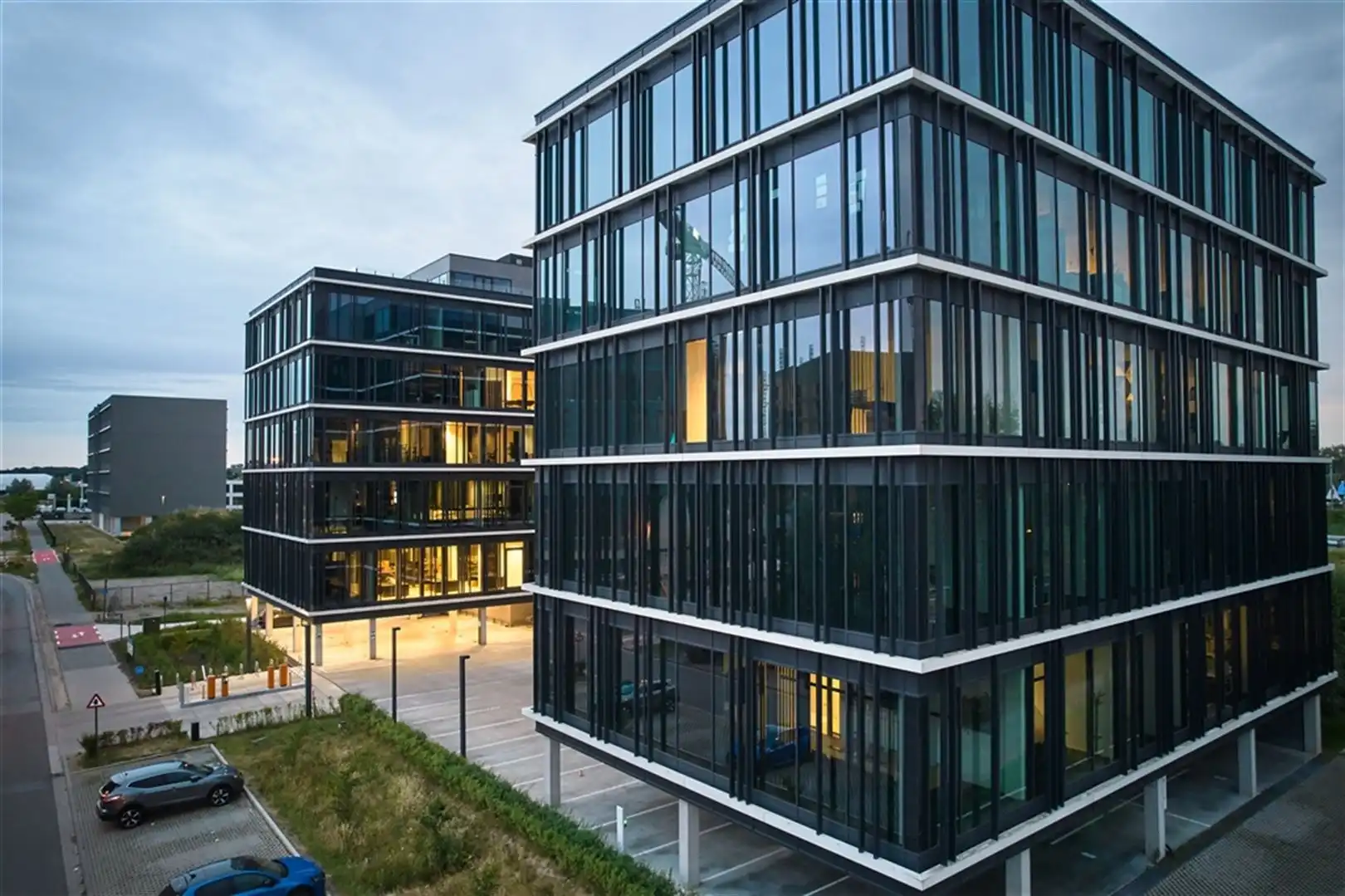 Recente full Service kantoren nabij Flanders Expo foto 2