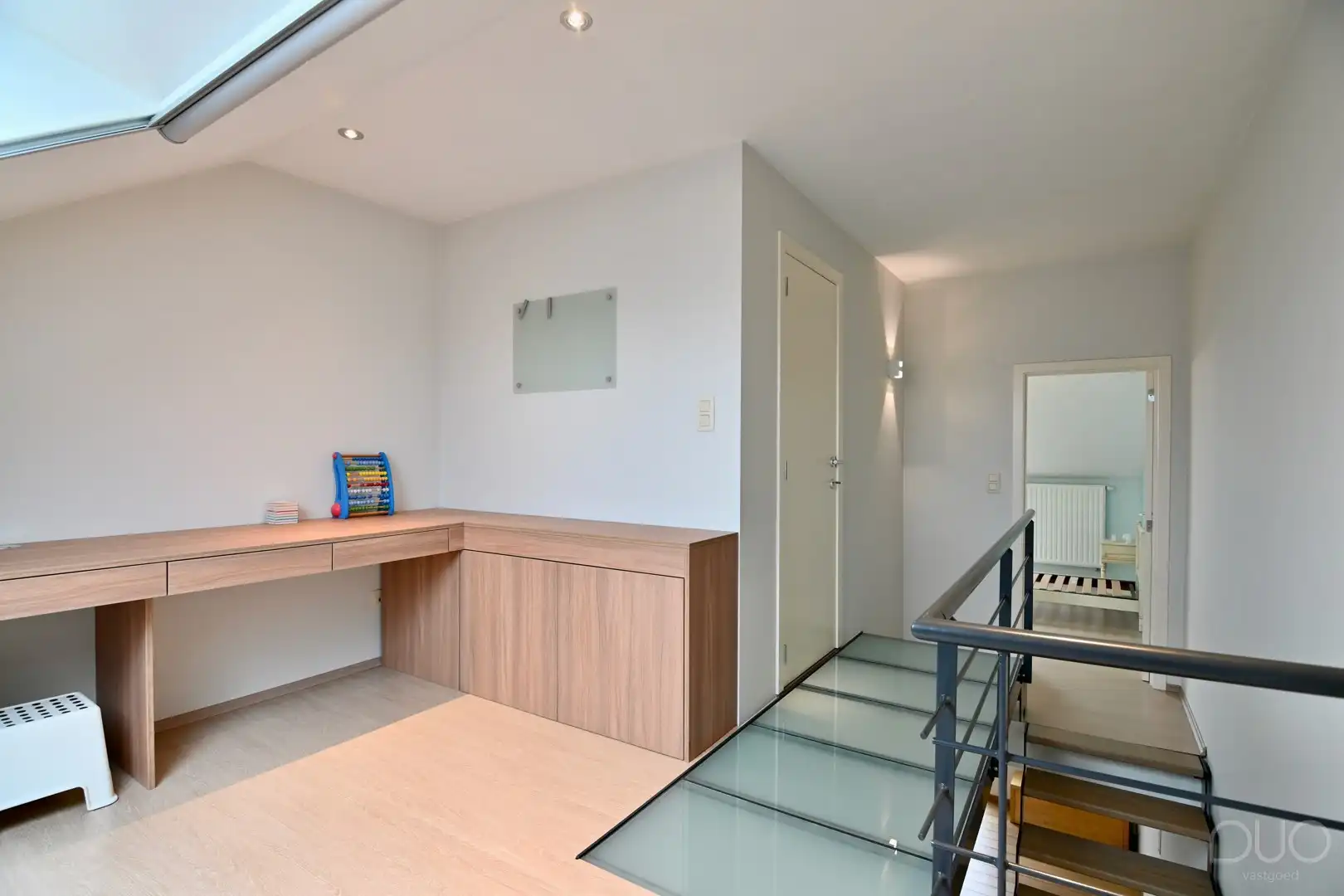 Moderne instapklare woning met twee slaapkamers, aparte werkruimte en tuintje in hartje Zoutleeuw foto 17