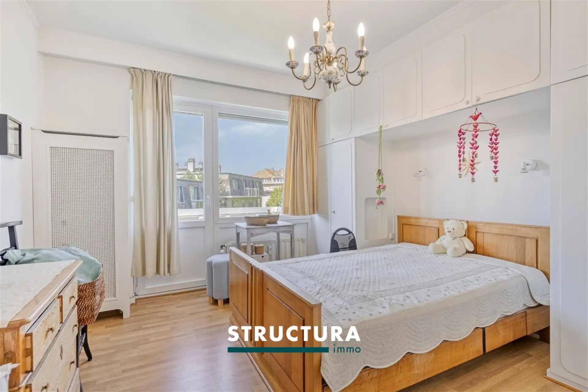 Prachtig, authentiek penthouse-appartement gelegen in een rustige buurt. foto 7