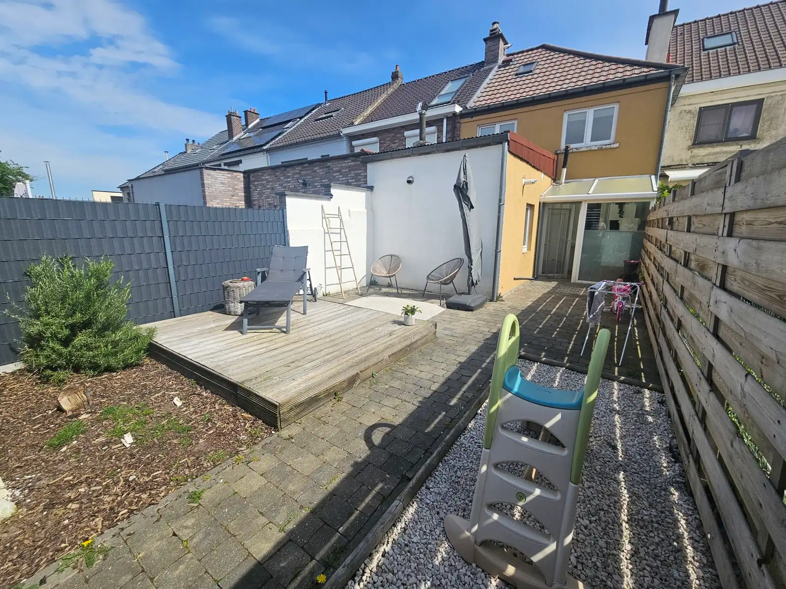 Rustig gelegen woning met 2 slaapkamers en garage foto 11