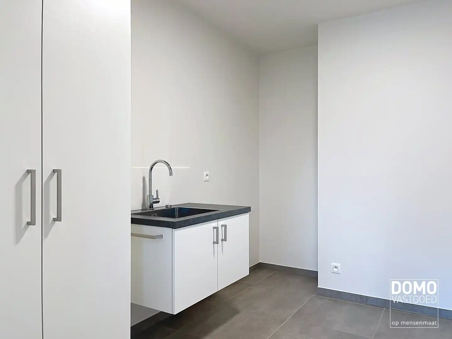 PRACHTIGE WONING MET 3 SLAAPKAMERS EN TUIN foto 6