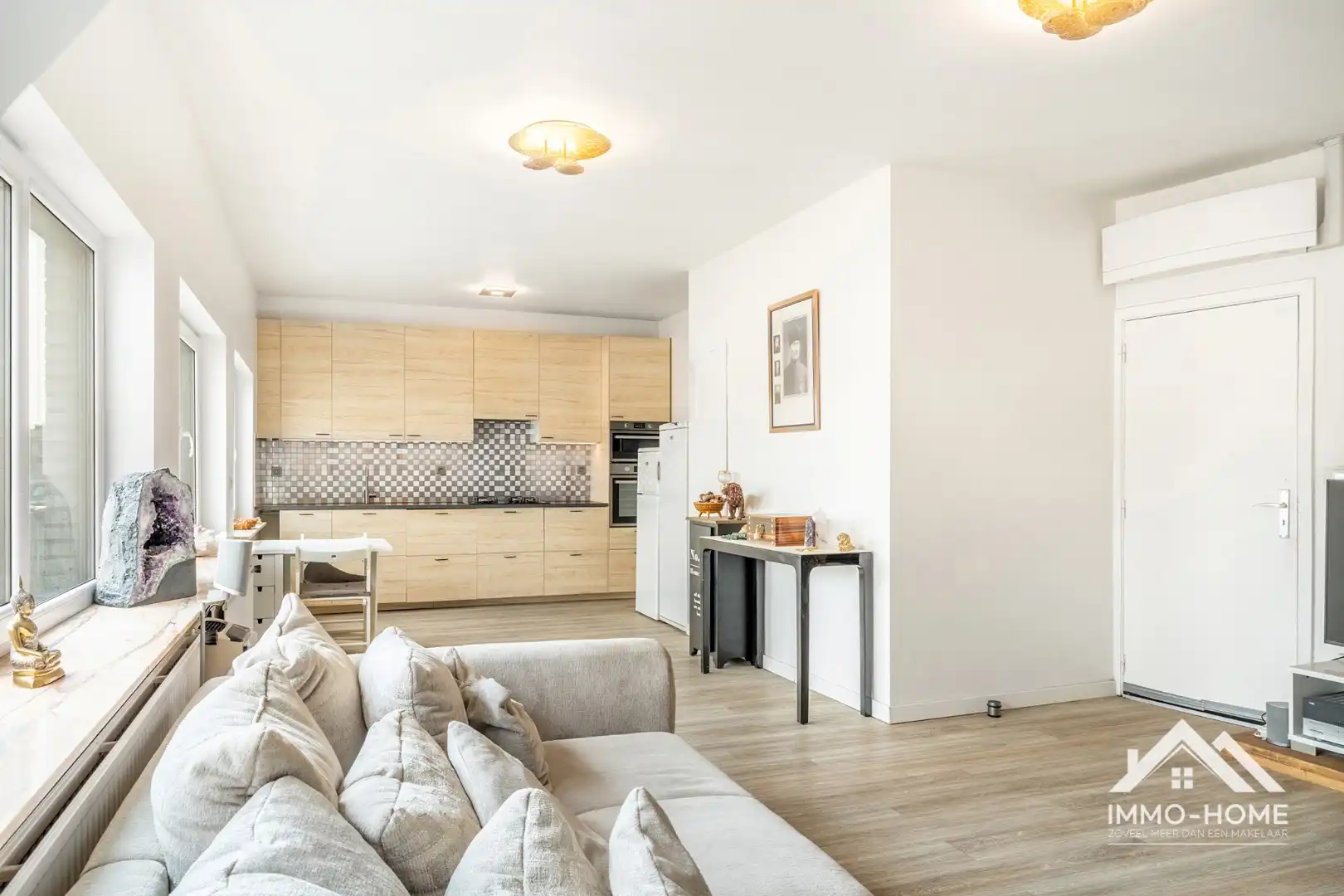 Instapklaar dakappartement met garage op een boogscheut van het centrum Gent!  foto 2