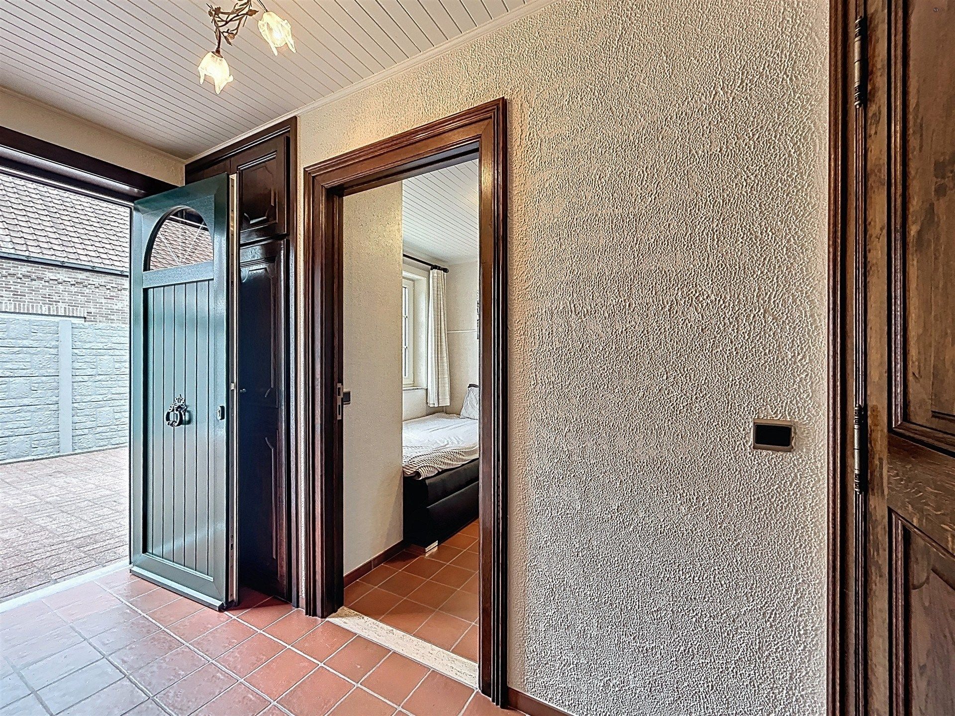 Gezellige bungalow op perceel van 580m² foto 11