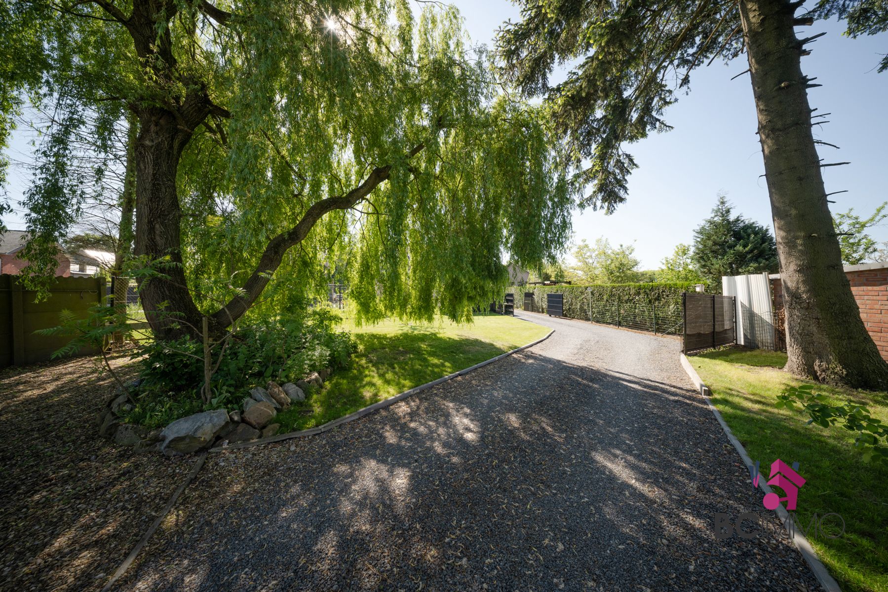 Instapklare gelijkvloerse woning met 3 slaapkamers, 2 badkamers, veranda en tuin foto 10