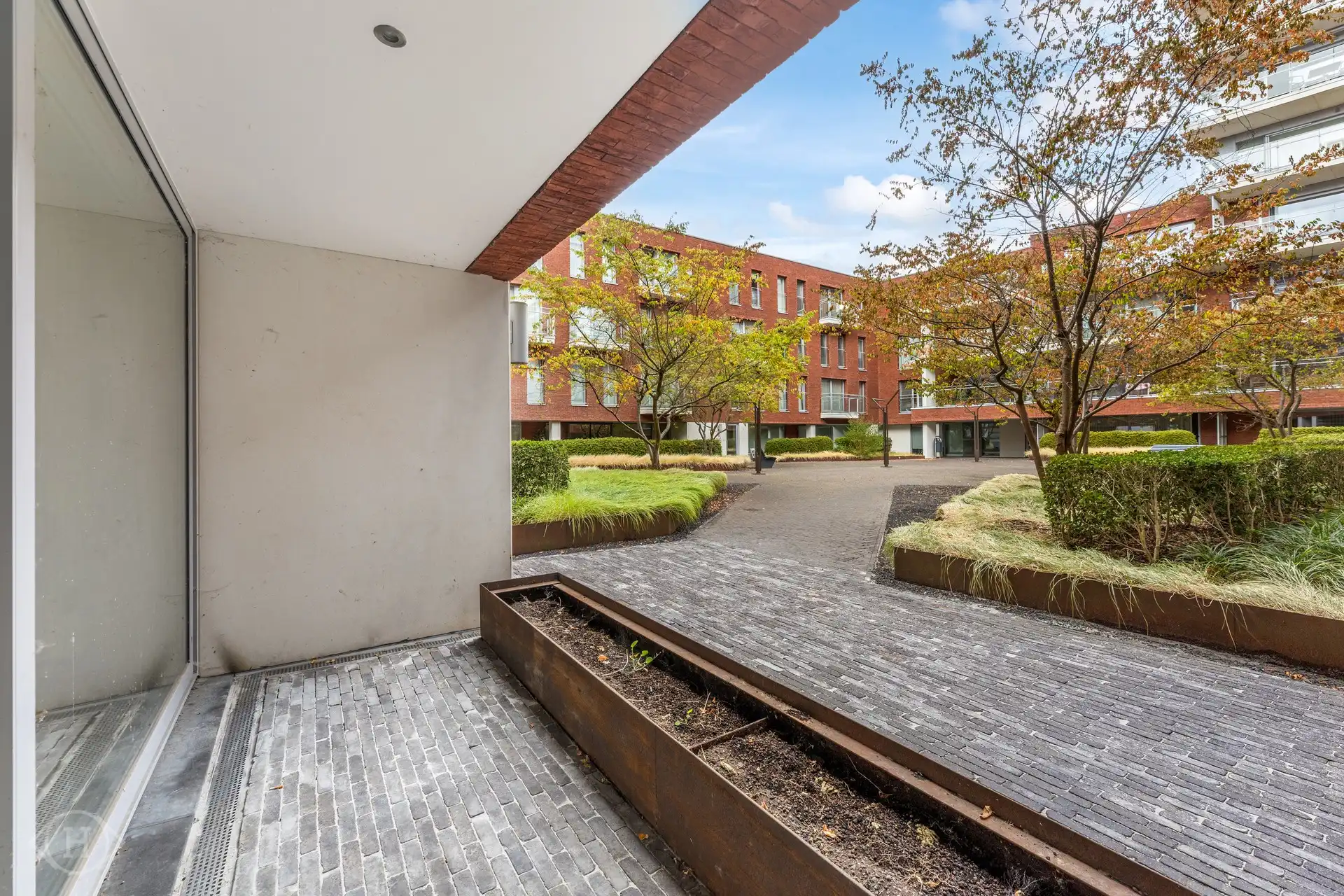 Lichtrijk 1-slaapkamerappartement aan de Vaartkom foto 9