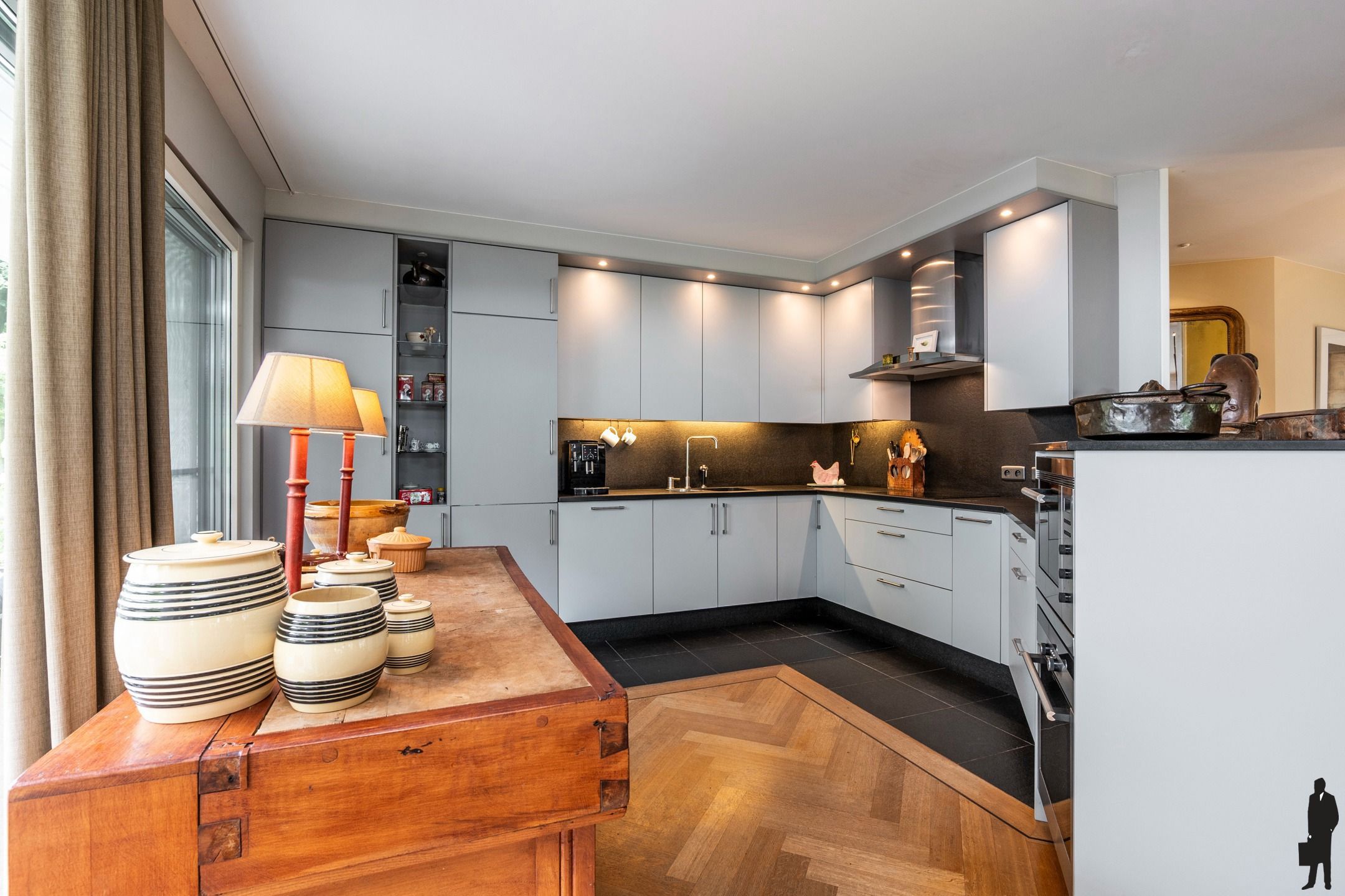 Uitstekende villa op zuidwesten in residentiele verkaveling foto 9