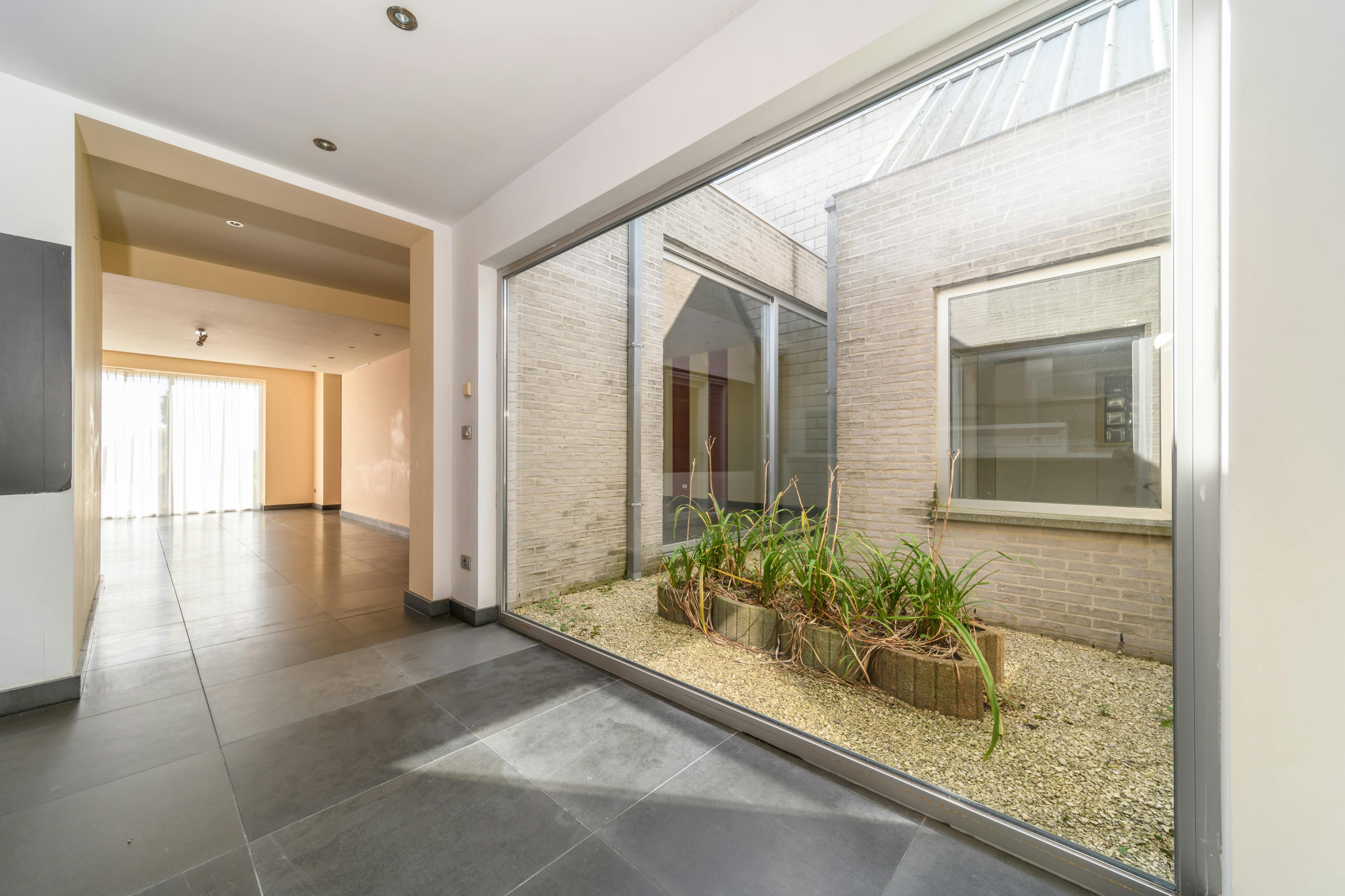 Ruime woning met 3 slaapkamers te Reninge. foto 15