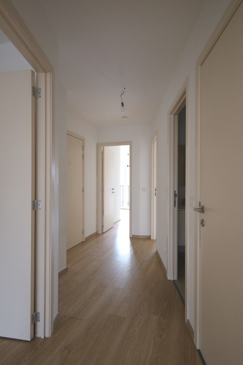 Lichtrijk appartement met terras foto 10