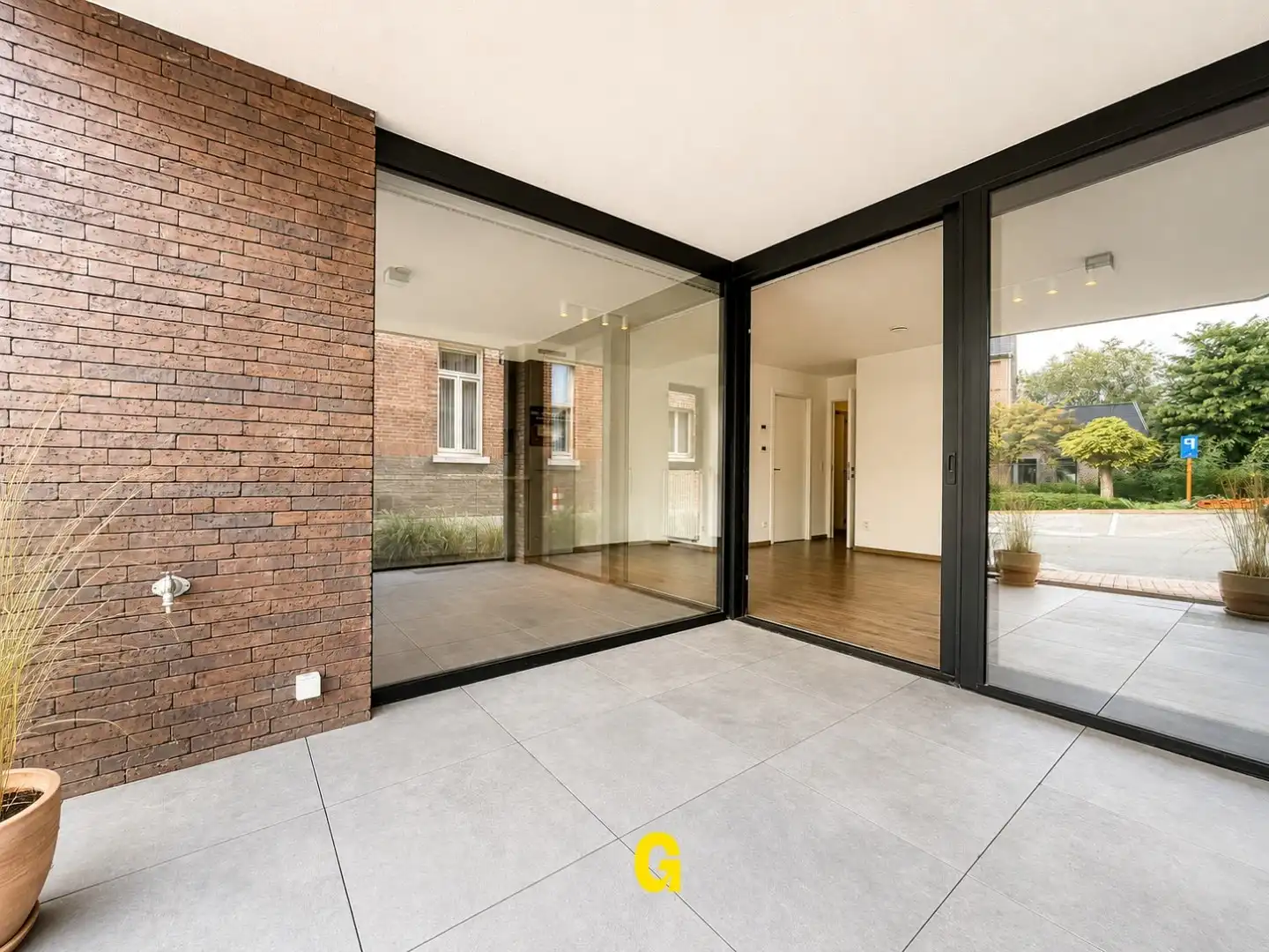 Recent appartement met 1 slaapkamer, terras en kelderberging in hartje Hoeselt foto 10