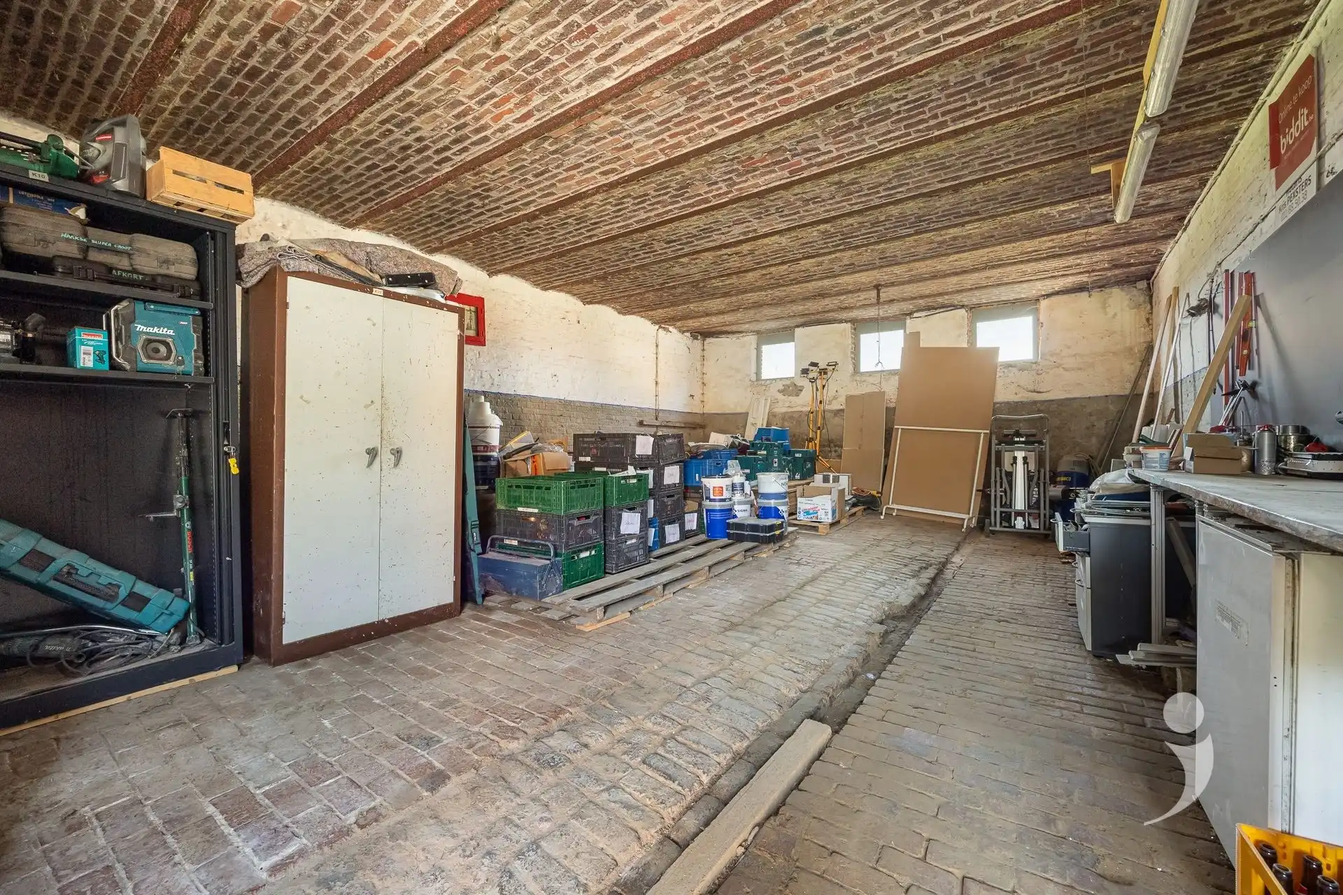 Volledig gerenoveerde hoeve met loods én verkavelingsmogelijkheid foto 22
