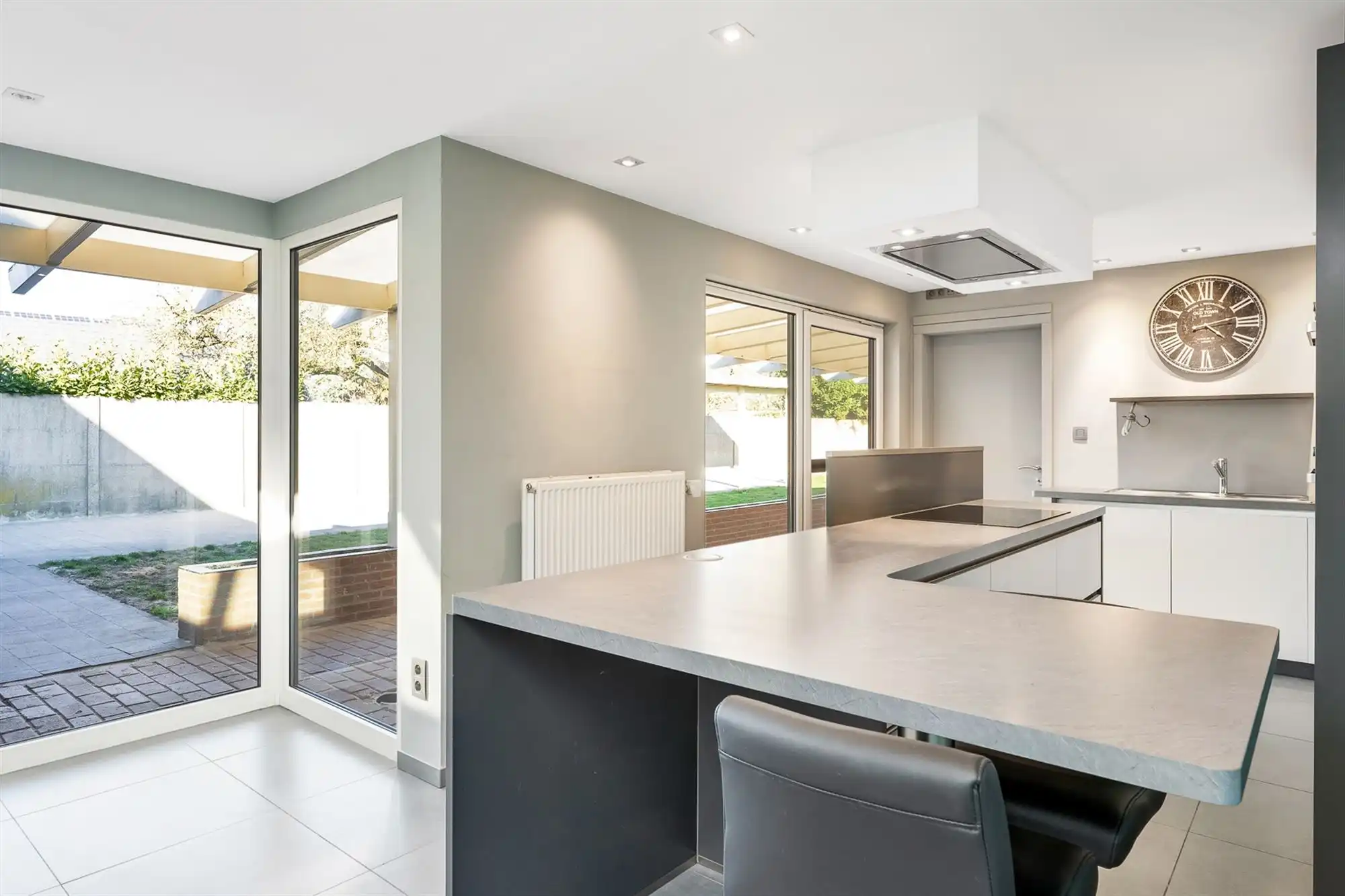 GERENOVEERDE TWEEWOONST foto 12