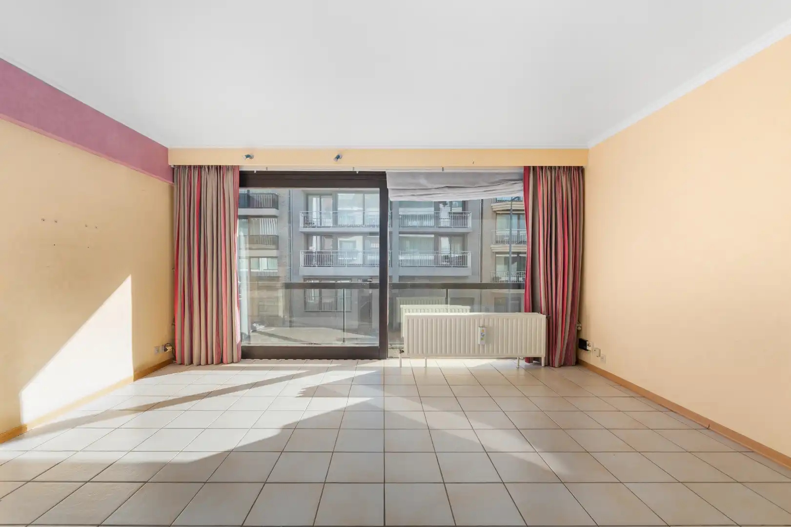 Appartement te koop met 2 slpks. foto 3