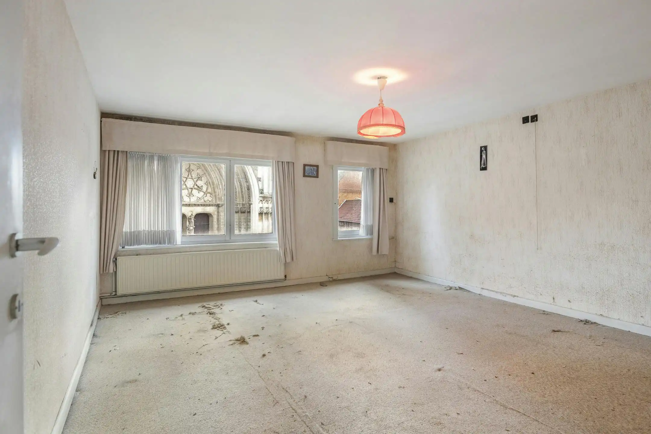 Volledig op te frissen huis in hartje Poperinge foto 20