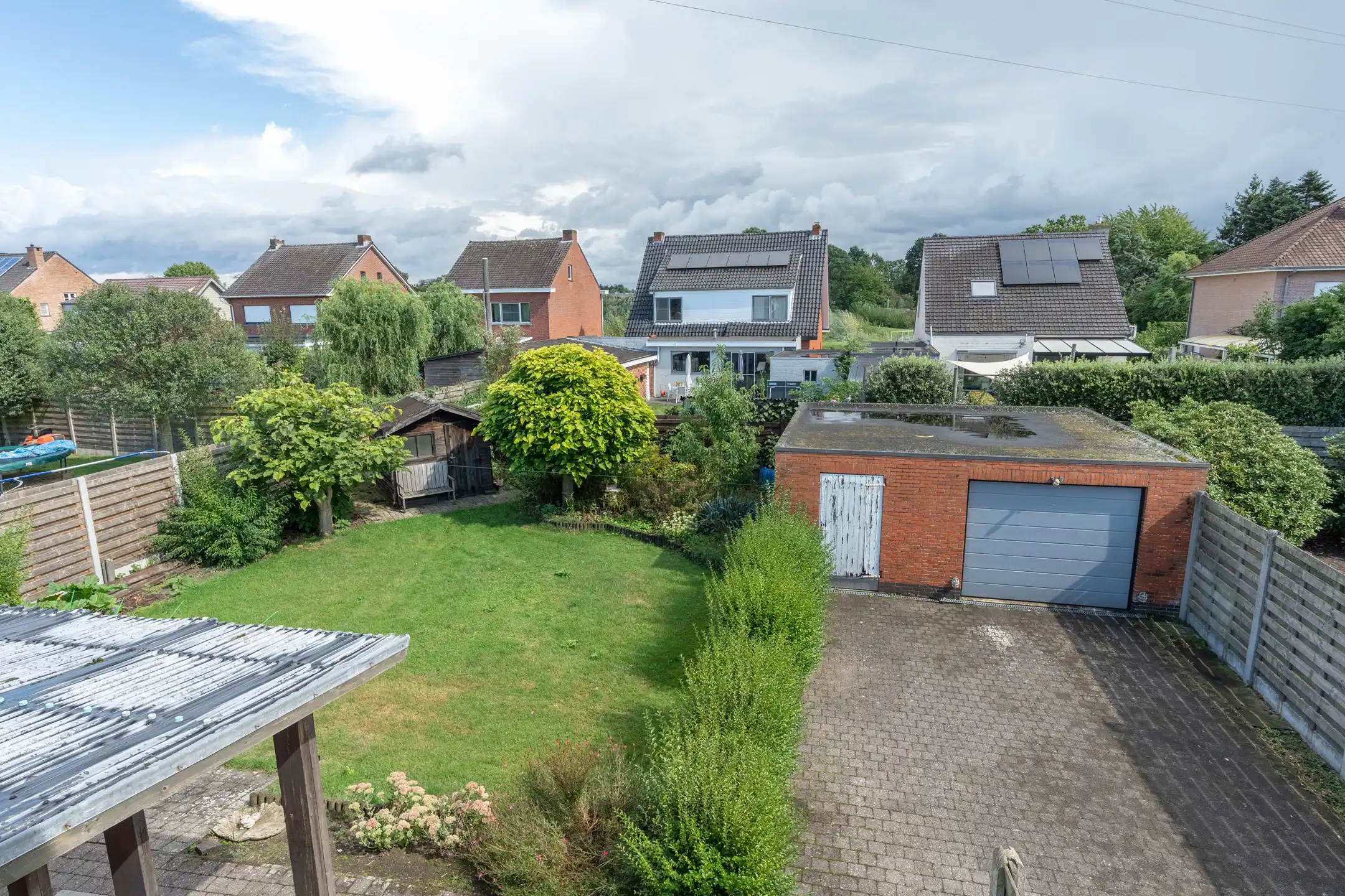 Zeer gunstig gelegen woning met 3 slpks op 647 m² foto 36
