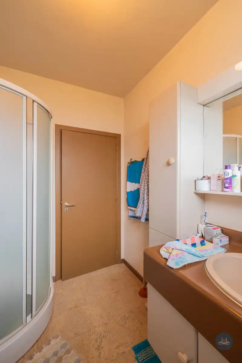 Laagbouw villa vol potentieel foto 18