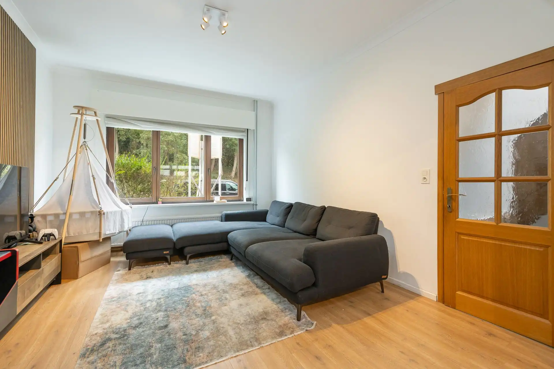 Ruime gezinswoning met potentieel nabij centrum Mortsel foto 4