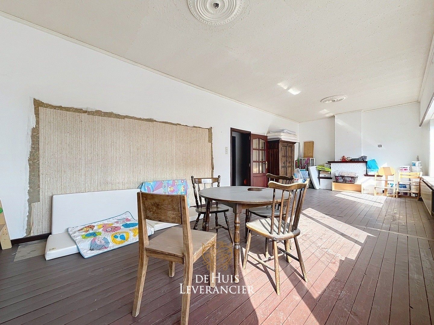 Uniek gebouw met handel en woongelegenheden te koop in Rumst foto 26