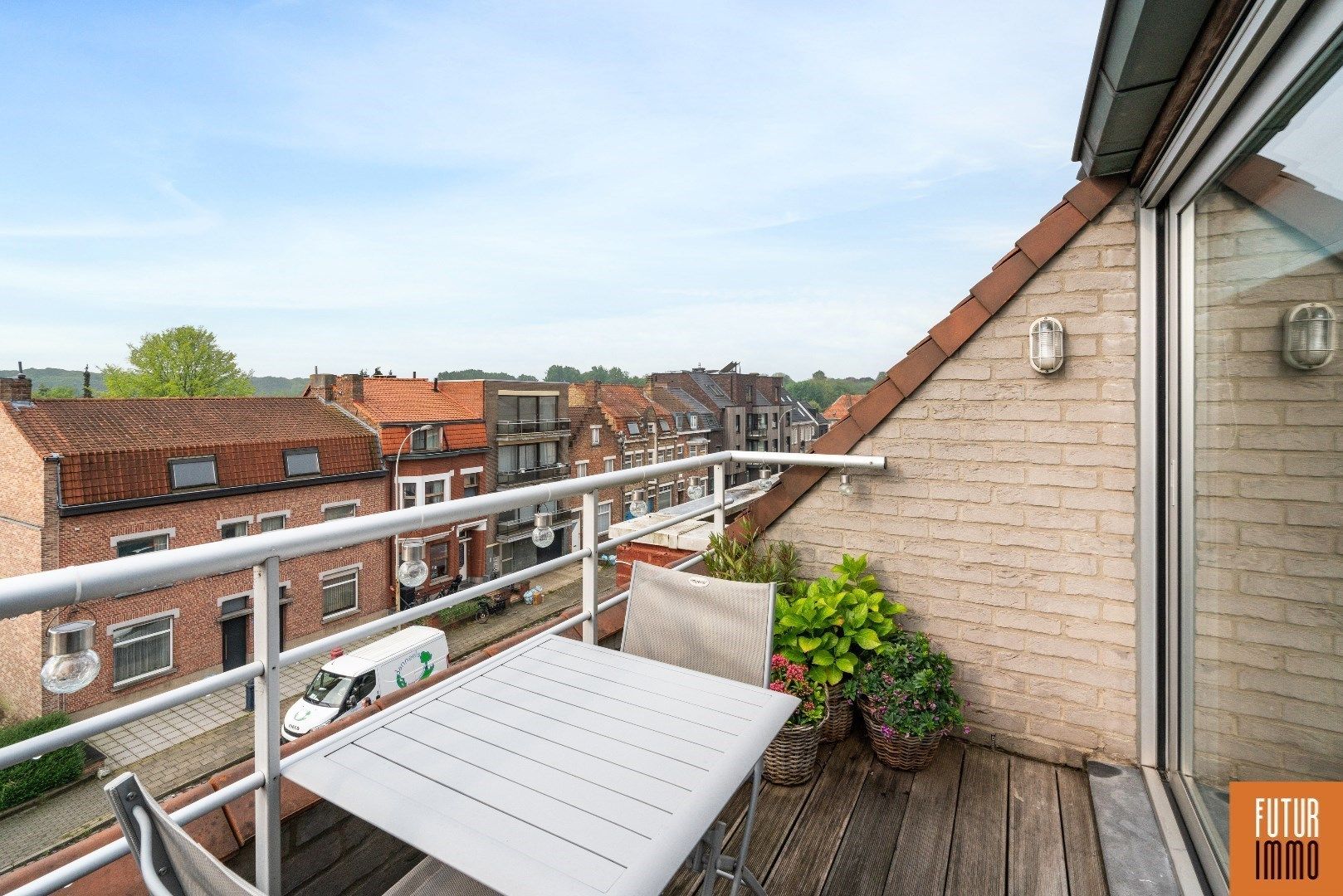 Dak appartement met ondergrondse parking en berging foto 16