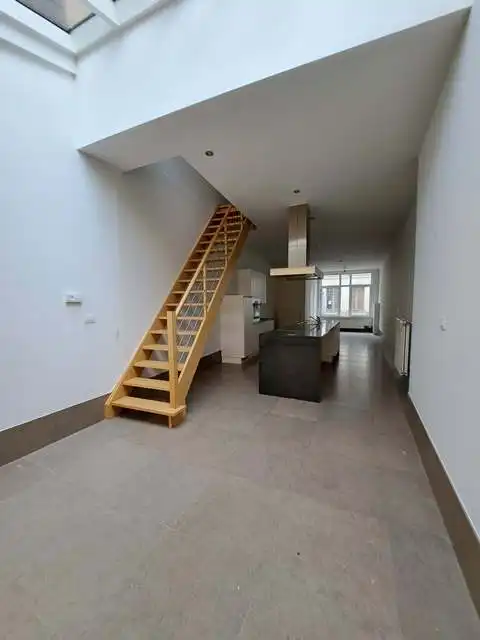 Comfortabele 2-slaapkamerwoning met ruim Terras te huur in Brugge foto 3