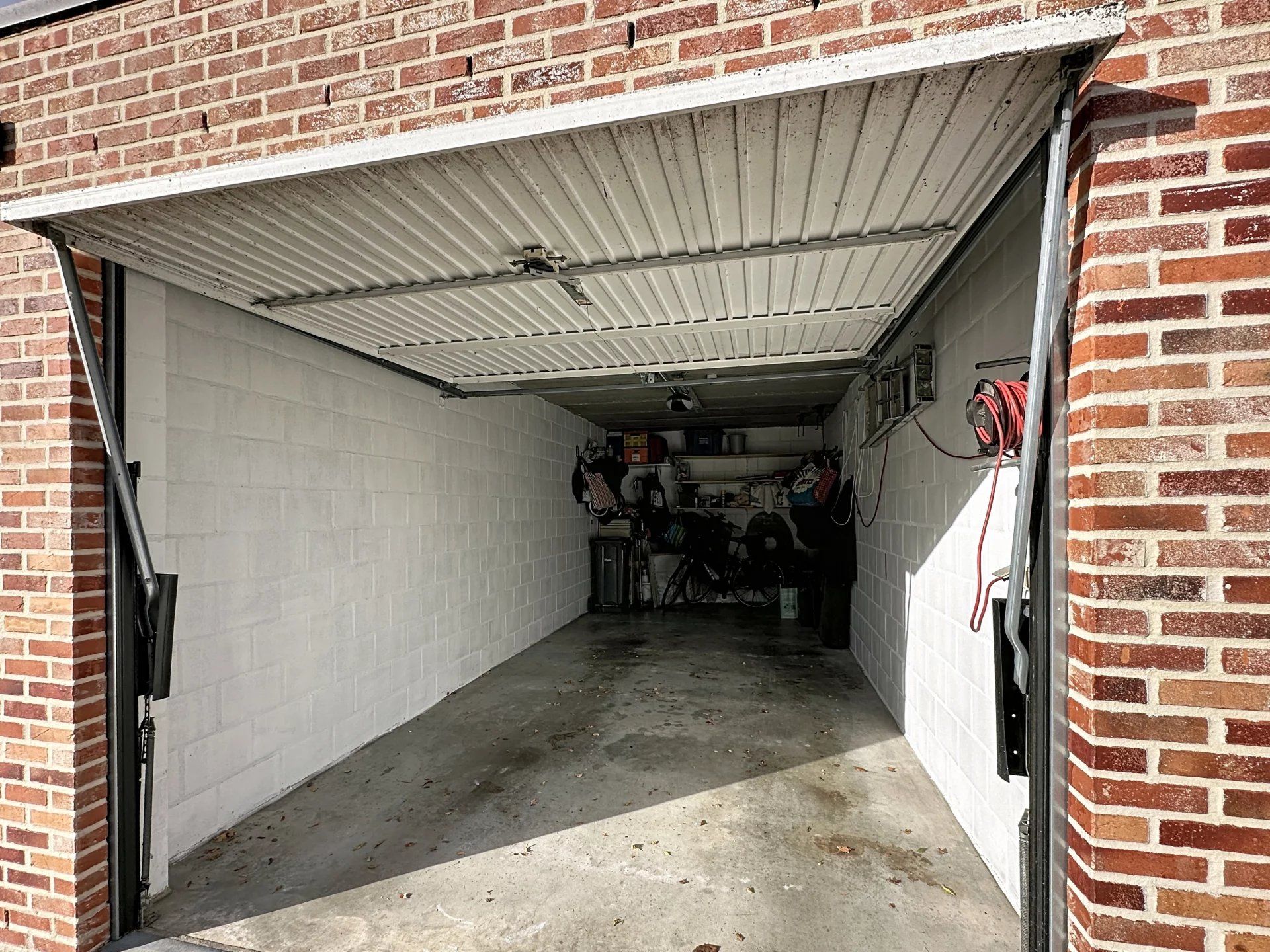 Super gezellig duplex appartement met 1 grote en 1 kleine slaapkamer, groot terras en garage foto 20