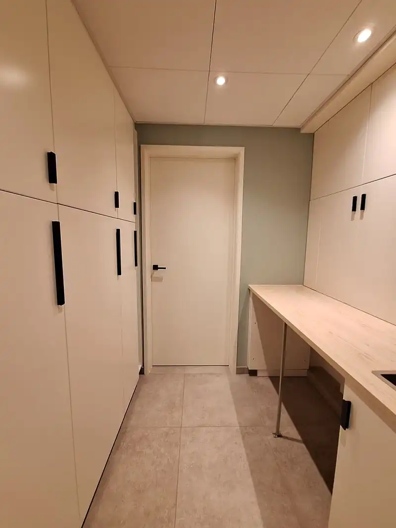 Modern instapklaar appartement te Koersel centrum foto 18