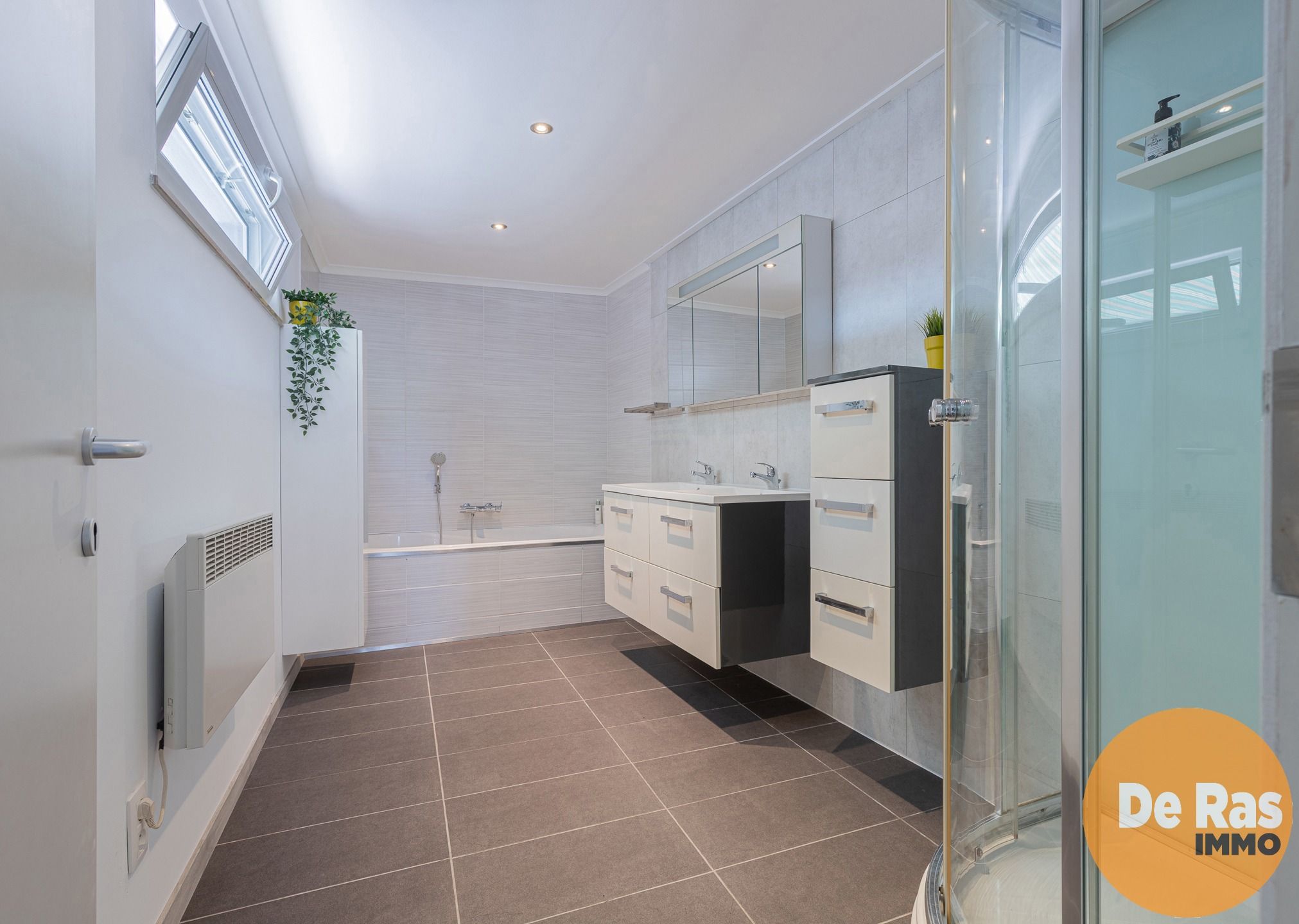 LEDE - Charmante woning met grote tuin foto 9