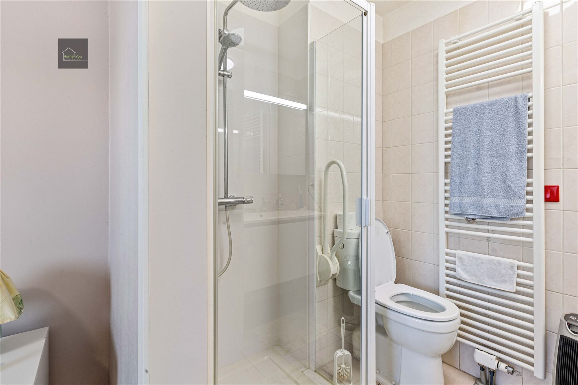 Instapklaar appartement met 1 slaapkamer op de Kustbaan te Sint-Idesbald! (ideaal als 2de verblijf of vakantieverhuur) foto 12