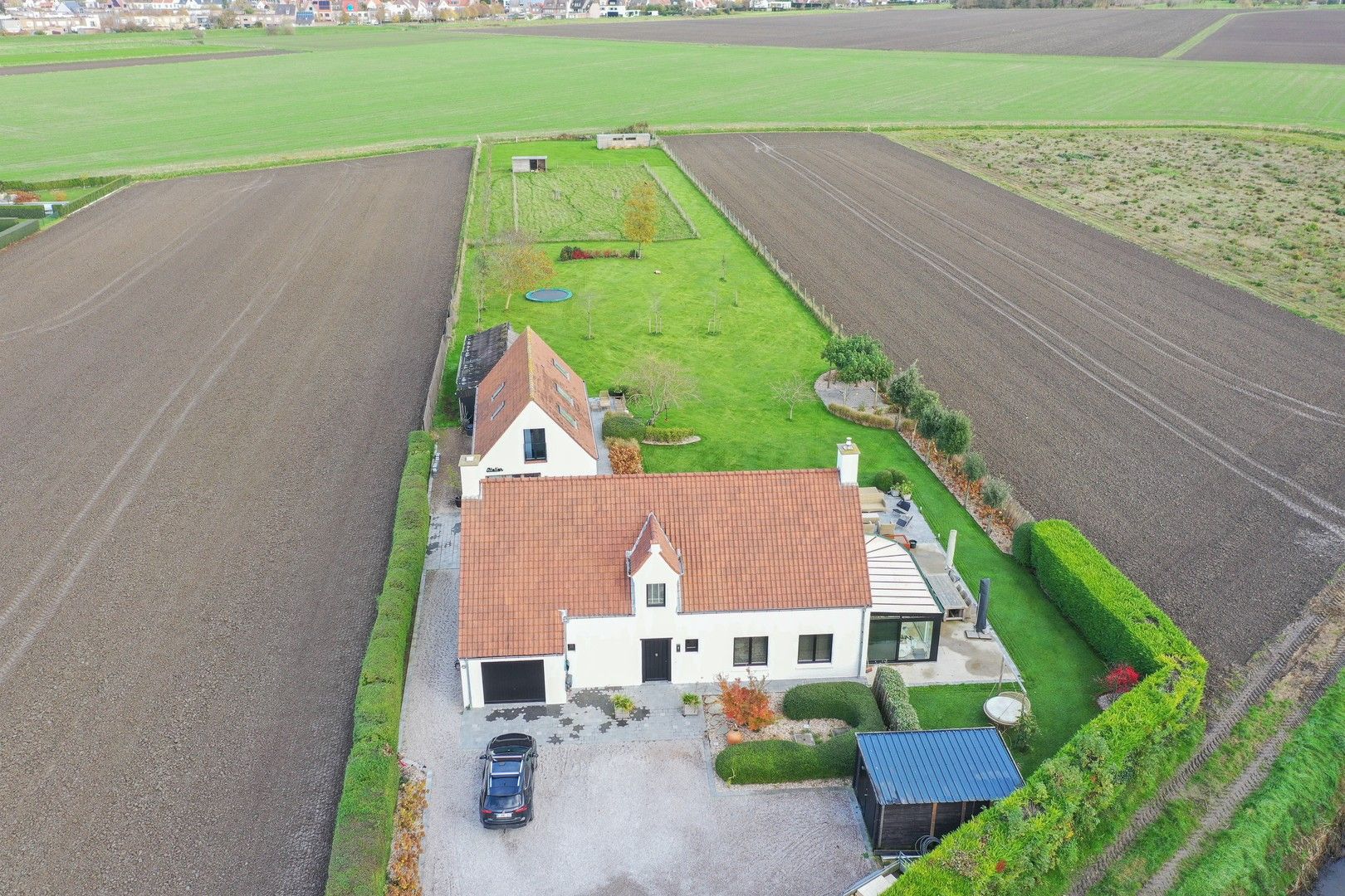 Charmante hoeve genietend van vergezichten op de velden in de natuur foto 14