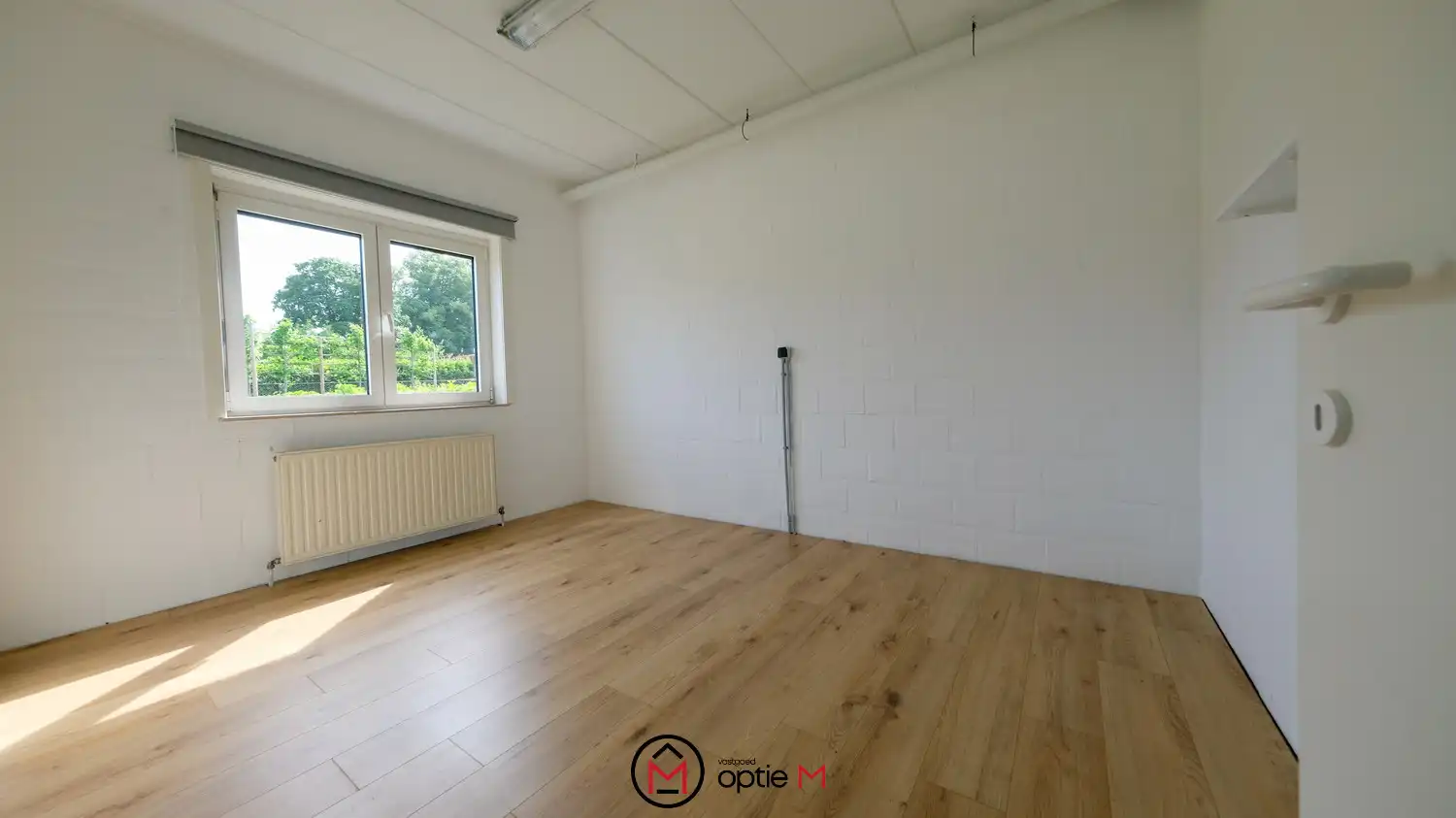 Handelsruimte met appartement te koop in Merem, Bilzen-Hoeselt foto 13
