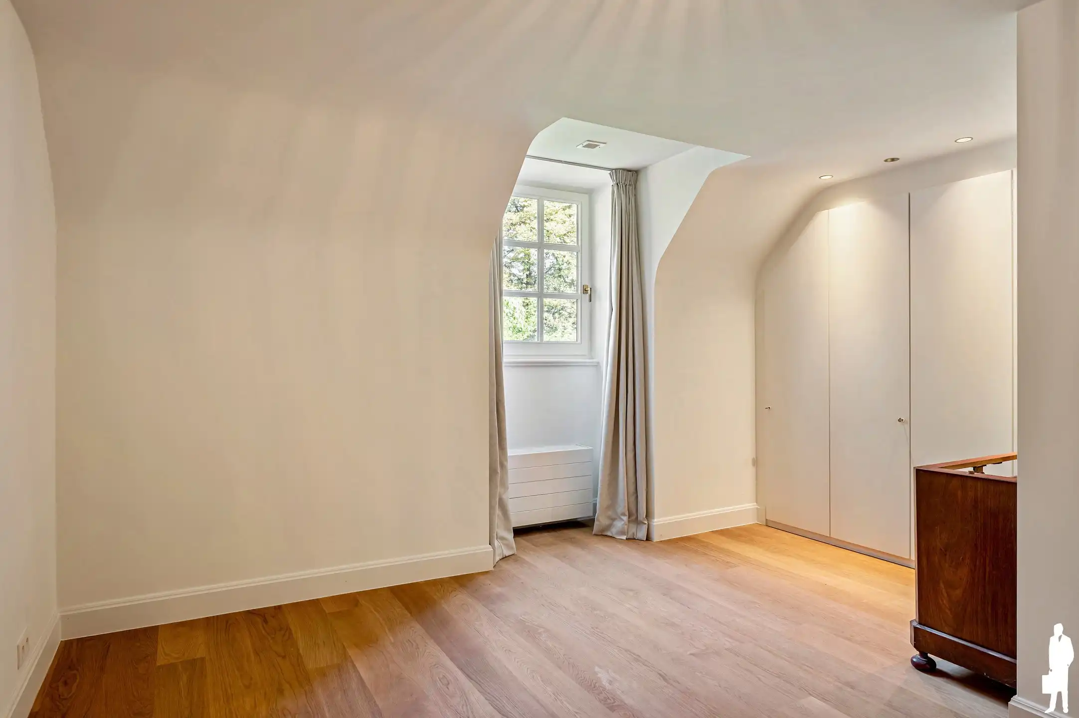 Vlassak Verhulst villa in Vriesdonk op ca. 3.183 m² met binnenzwembad foto 17