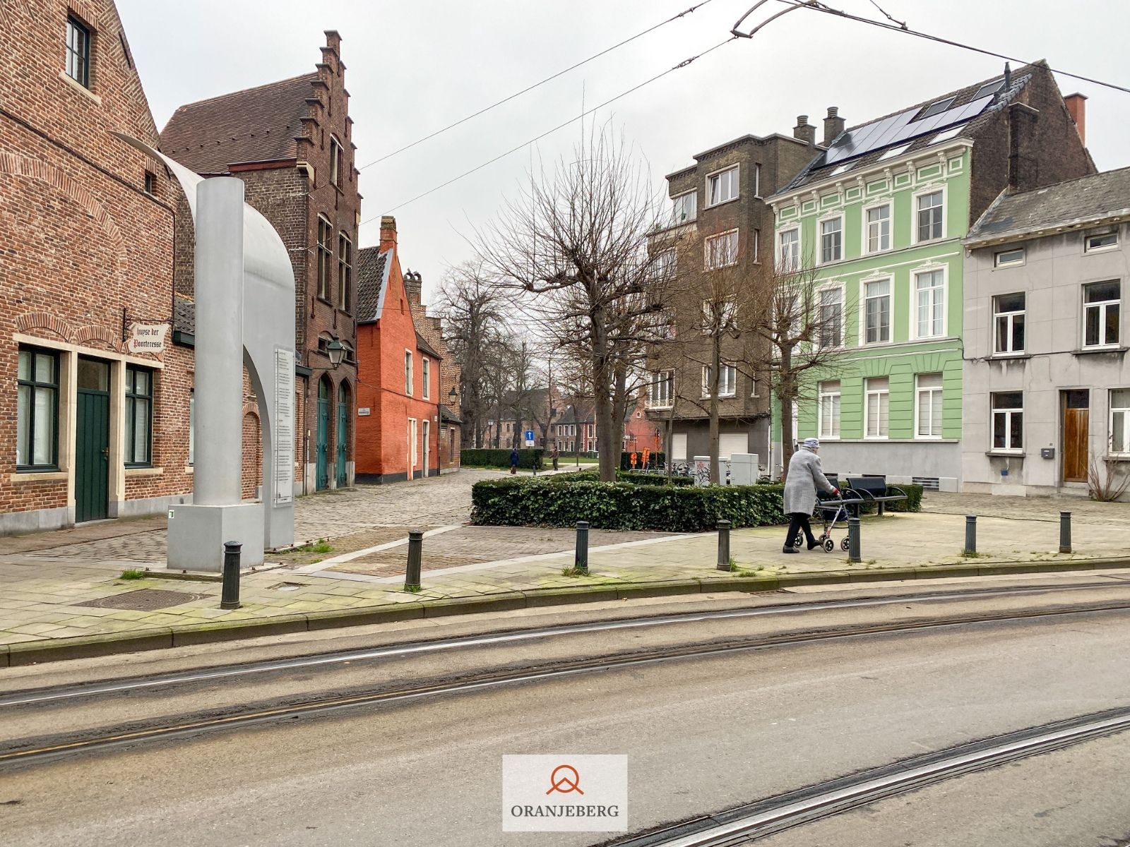 Praktijkruimte met woonst nabij Gravensteen foto 25