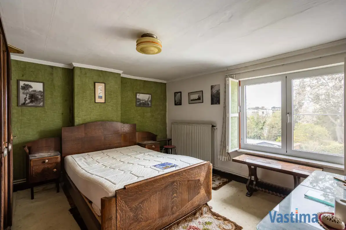 Te renoveren woning met tuin nabij OLV-Ziekenhuis foto 14