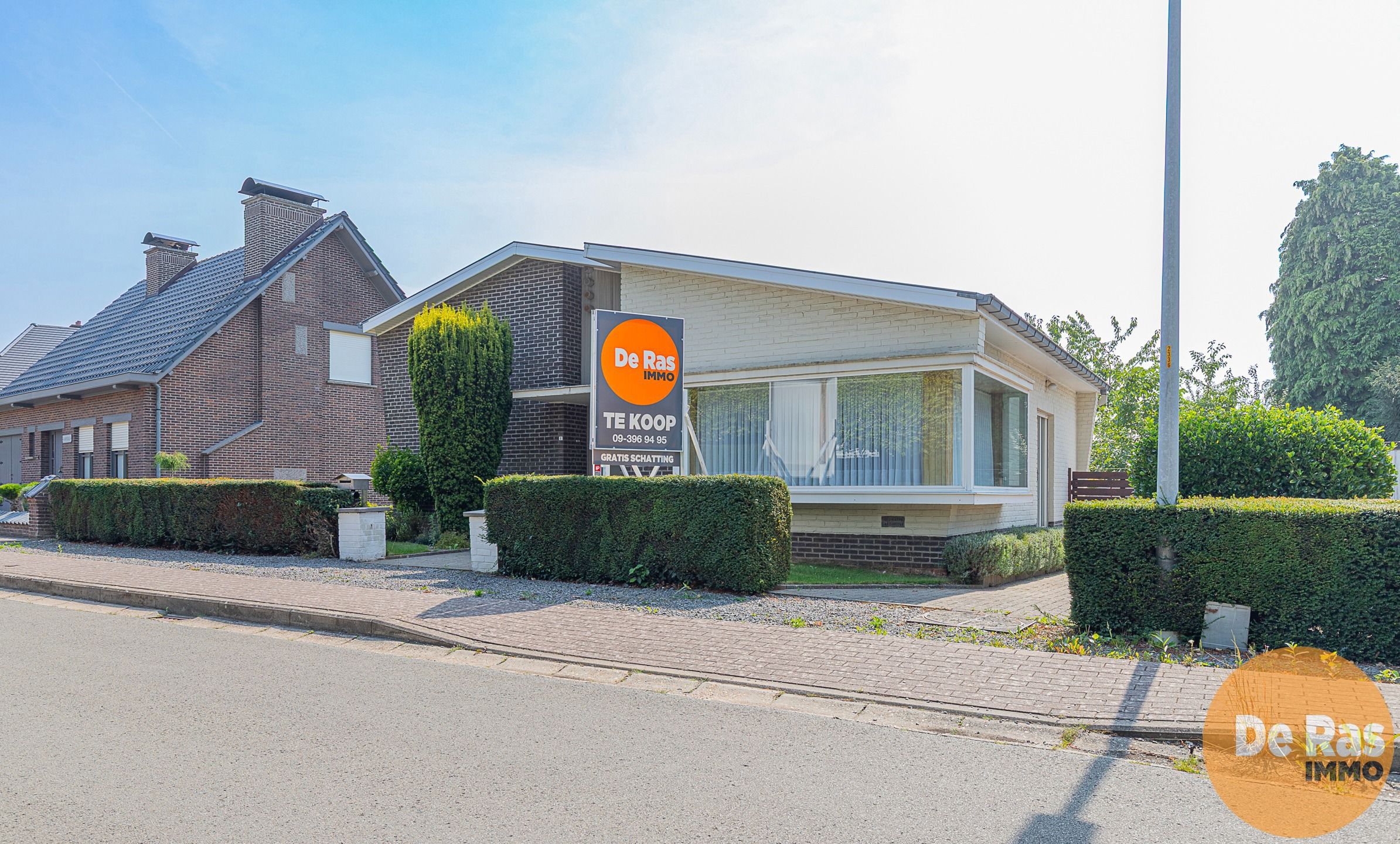 Hoofdfoto van de publicatie: ZOTTEGEM - Rustig gelegen, te renoveren open bebouwing