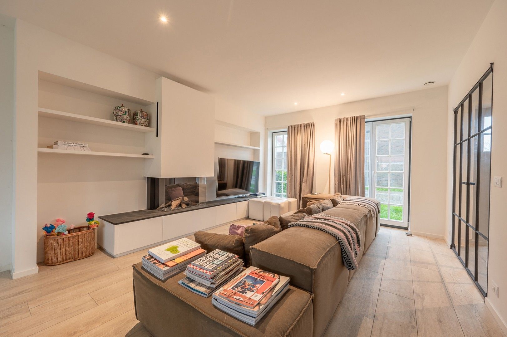 Instapklare woning in de verkaveling 'Valkenerf' in de groene, rustige omgeving van de nieuwe golf. foto 4