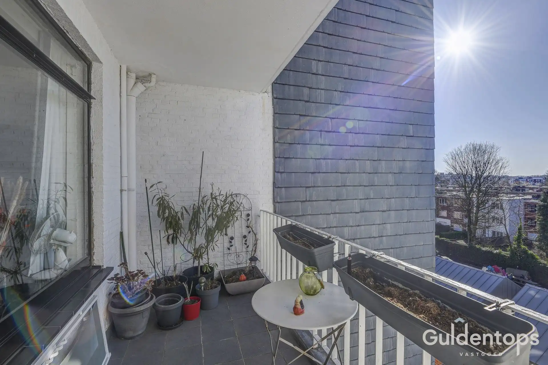 Knap vernieuwd 3-slaapkamerappartement (125 m²)  foto 12