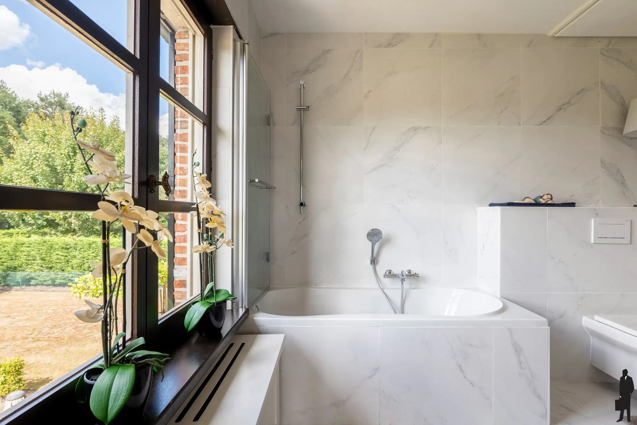 Riante villa met 3 tot 4 slpks. en westtuin op 1.353m² foto 12