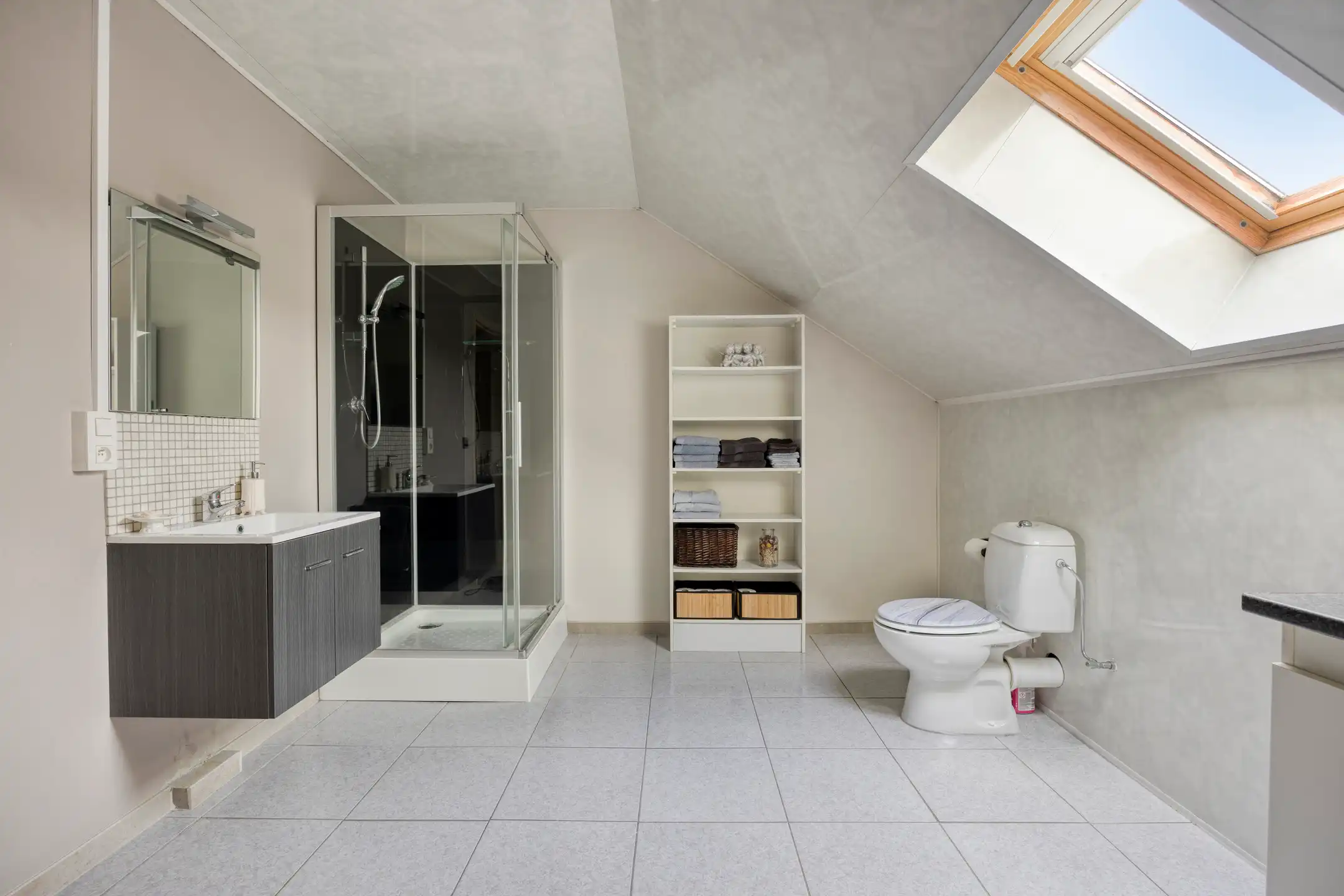 Instapklare vrijstaande woning op ruim perceel foto 13